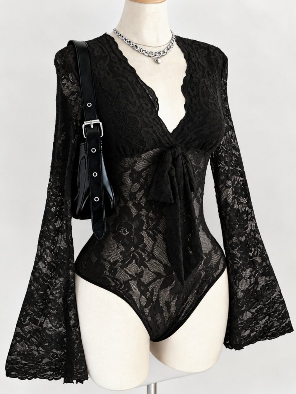 Vintage Romance Floral Lace Bell Sleeve Bodysuit (NWT)